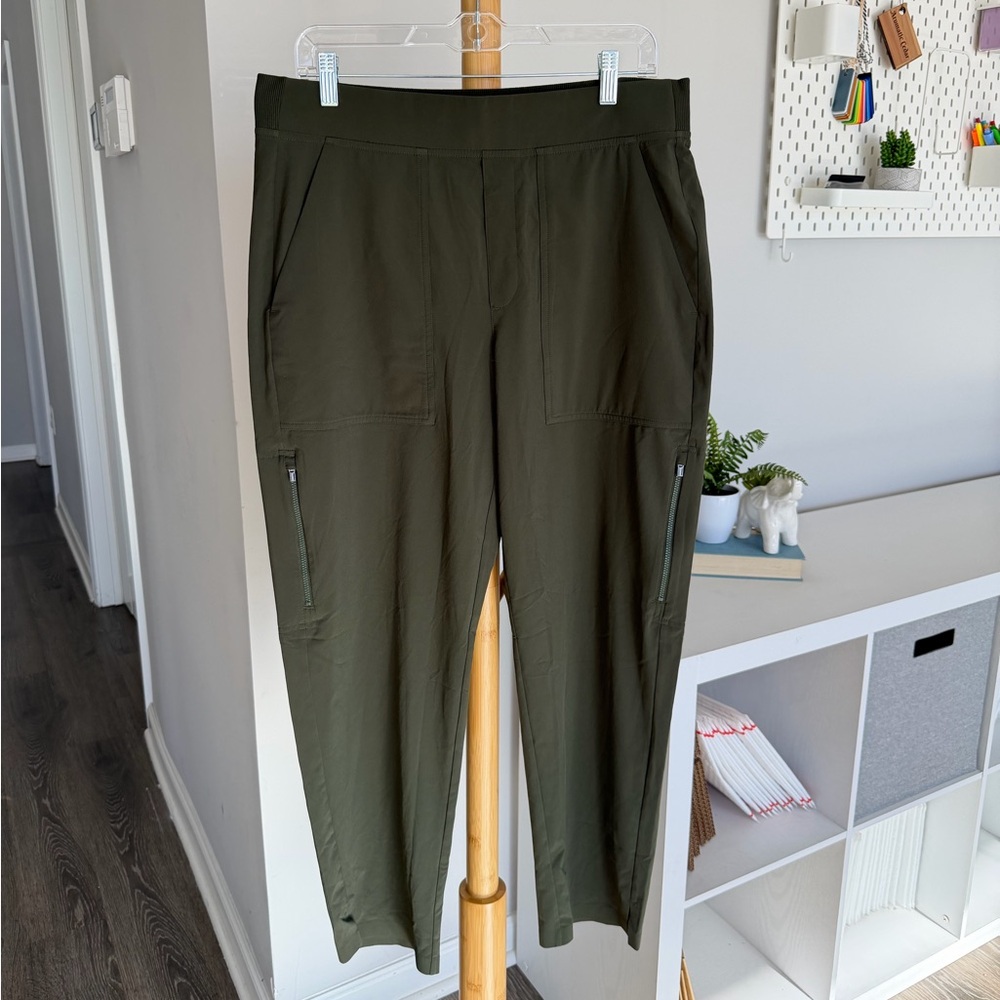 Olive Green Women's Utility Crop Pants (Brooklyn)